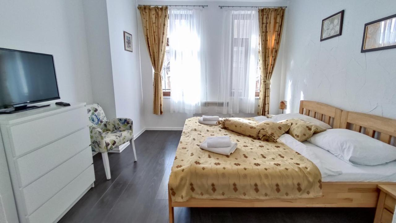 Apartments Protin Sokak Sarajevo Bagian luar foto